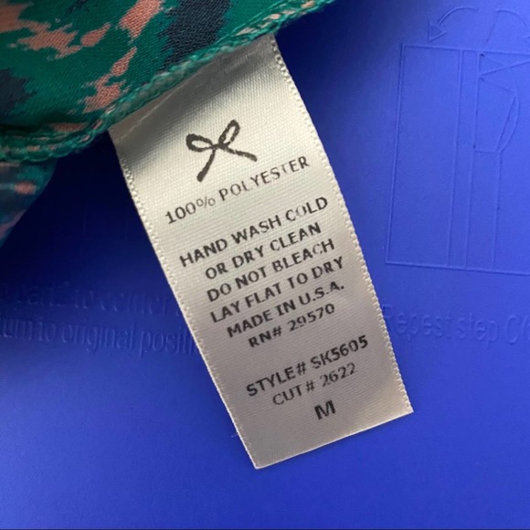 Everly Green Ikat Print Mini Skirt Medium - Picture 4 of 4